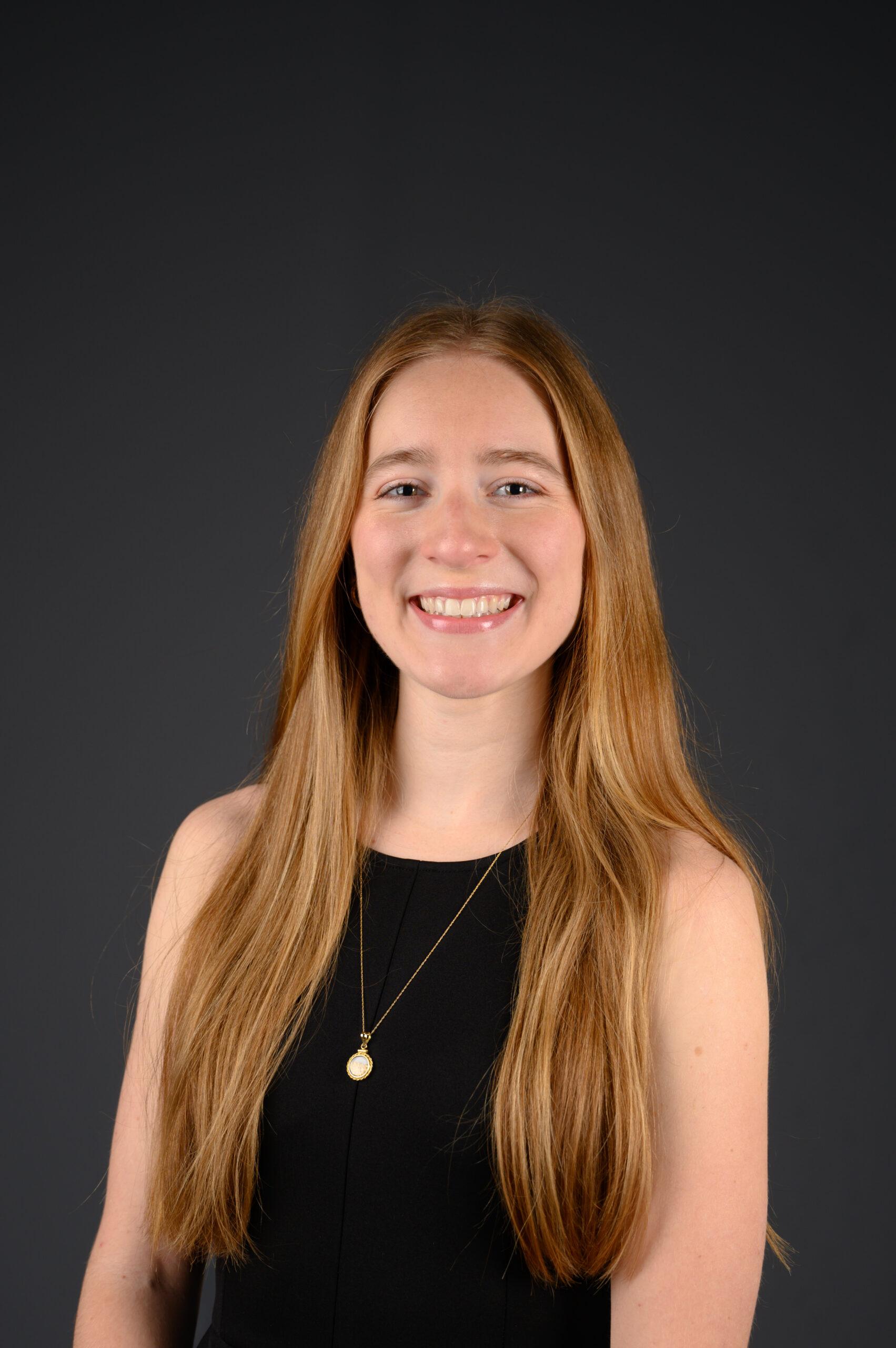 Summer, Class of 2025, shares her experience with MoneyWi$e